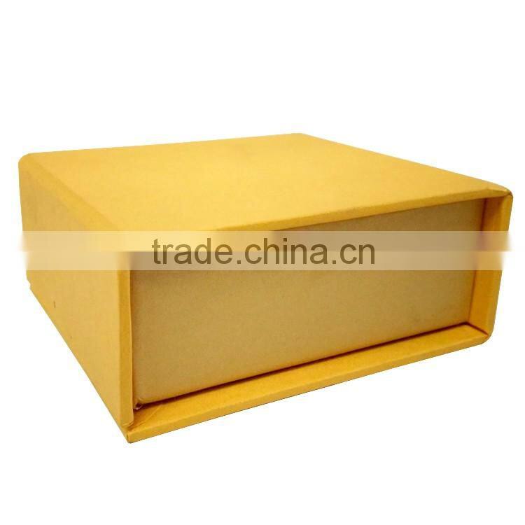 Alibaba Custom Packaging Magnetic Closure Cardboard Paper Gift Box Wholesale