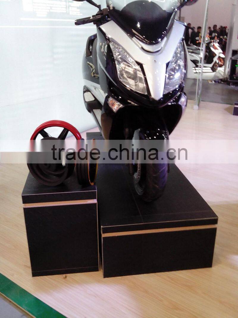 12 inch motorcycle aluminum alloy wheels with disc brake in white