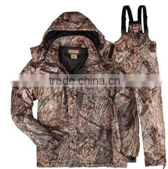 wholesale camo windproof taped hiking softshell jacket