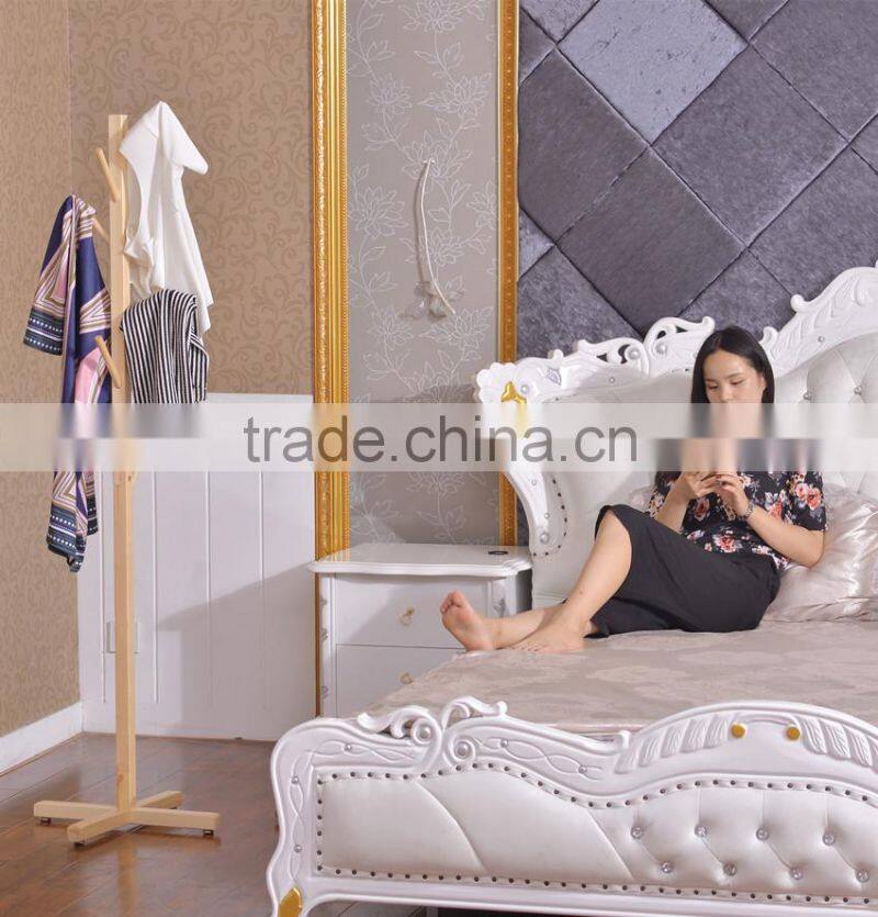 Pine Solid Wood Coat Rack For Living Room Use