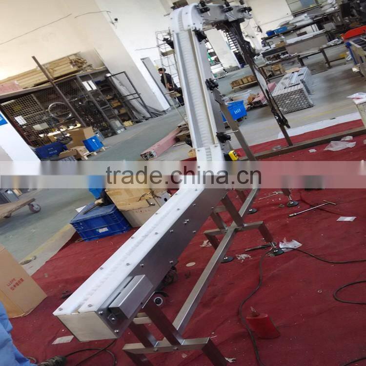 plastic belt lifting conveyor by customized