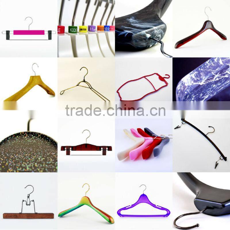 Japanese Durable Plastic Luxury Suits Hanger for Luxury Sports Wear