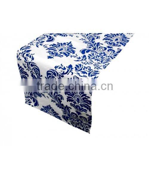 Hot Selling Beautiful Jacquard Table Runner Pintuck Table Runner Wedding Banquet