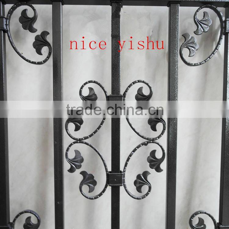 Shijiazhuang Manufacturer galvanized square metal fence posts and fence arrowheads