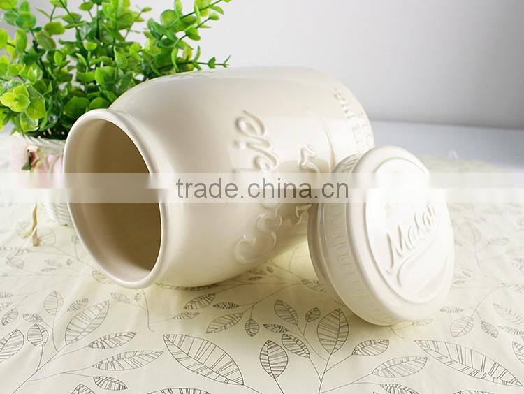 OEM Sculpture Style Ceramic Baby Milk Bottle Tea Coffee and Sugar Storage Jars