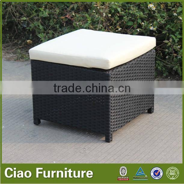 Cube outdoor chair / Rattan chair with hidden ottoman