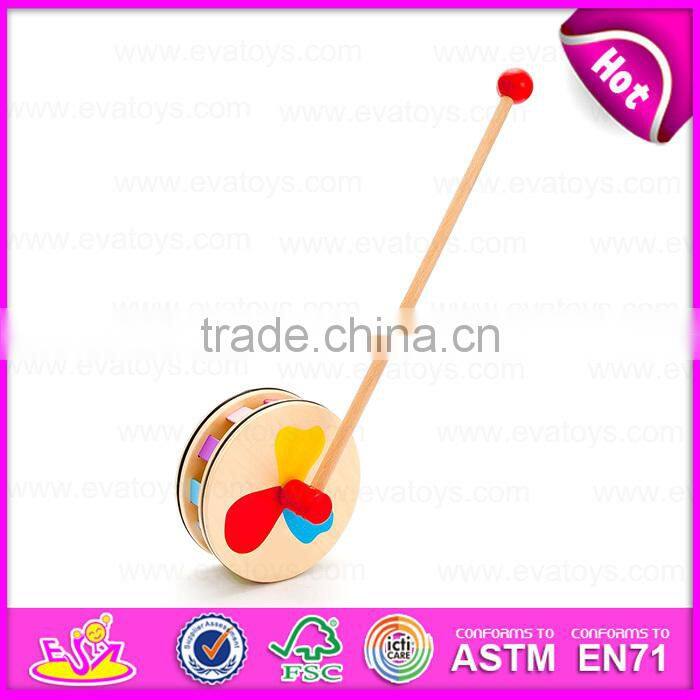 2015 New Design Christmas kid hand push toy,Funny Cartoon child Wooden Chick Pull Toy,Hot Selling pull push toy for baby W05A011