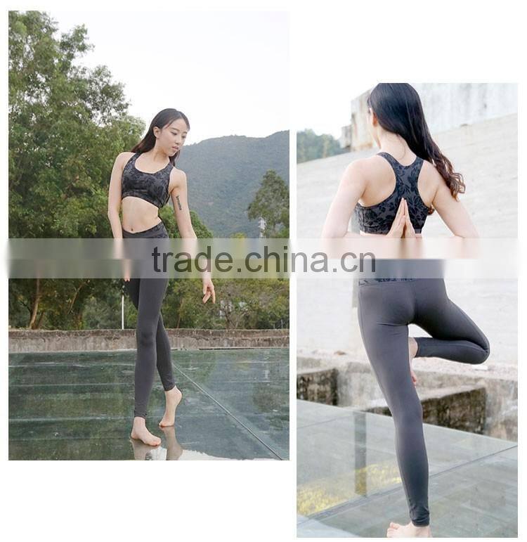 New Arrival Trendy Style Flower Printed Yoga Pants Tank Tops Fitness Wear