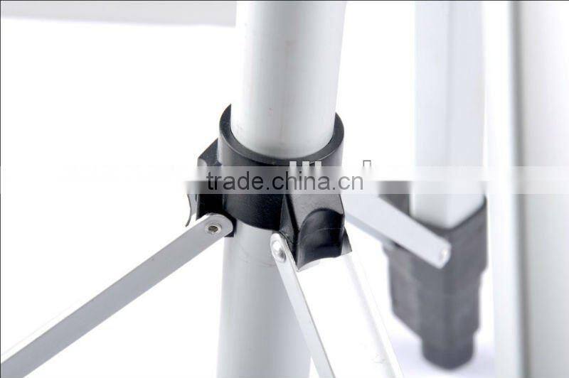 330A Lightweight Camera Tripod