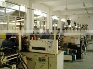 6 Ways Auto fuse box assembly With terminals and fuse ,Auto car insurance tablets fuse box mounting fuse box