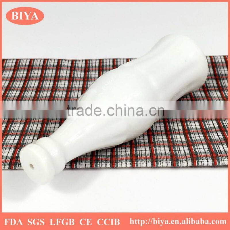 new design salt bottle ceramic white porcelain salt and pepper shaker coke cola bottle shape, sugar salt spice herb shaker