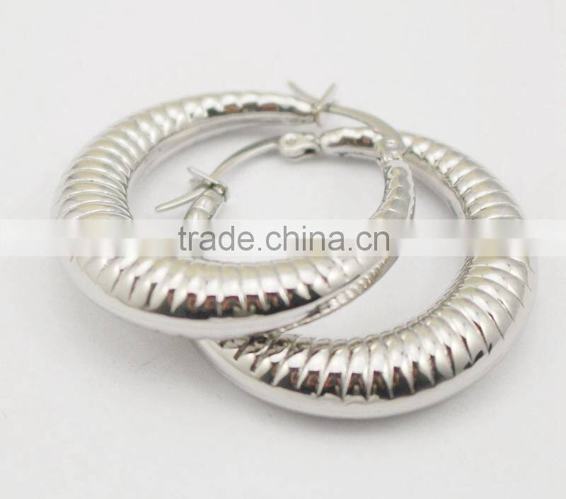 2016 New Summer Style Female Popular Europe Hot sale Fashion New Women's/Girl's Earrings hoop Jewelry one pair Bijoux Brinco