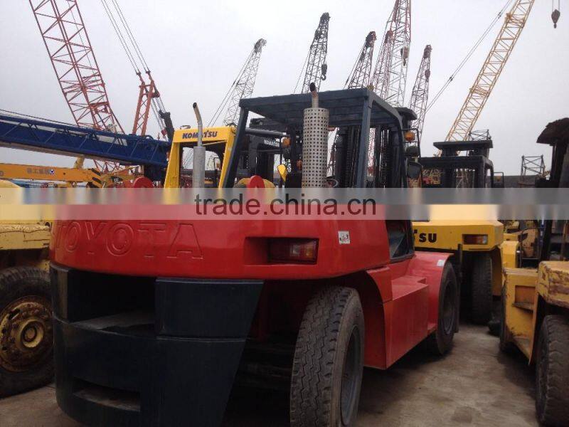 used TOYOTA 15t 25t 30t diesel forklift truck originally japan produced