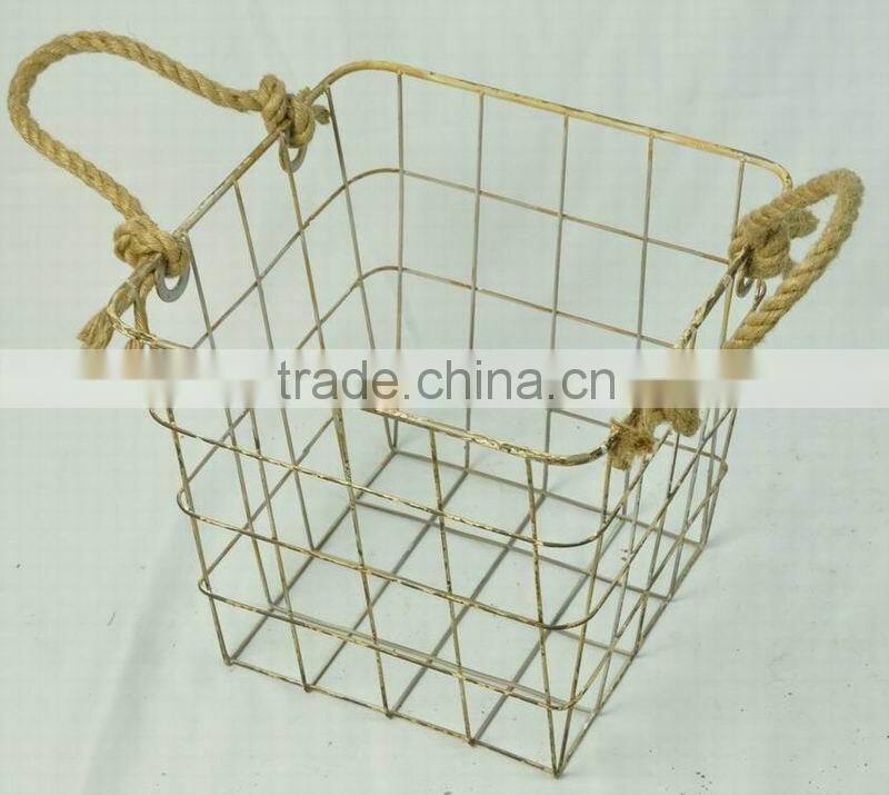 French style round antique wire egg baskets for wholesale