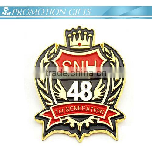 promotional crown metal badge