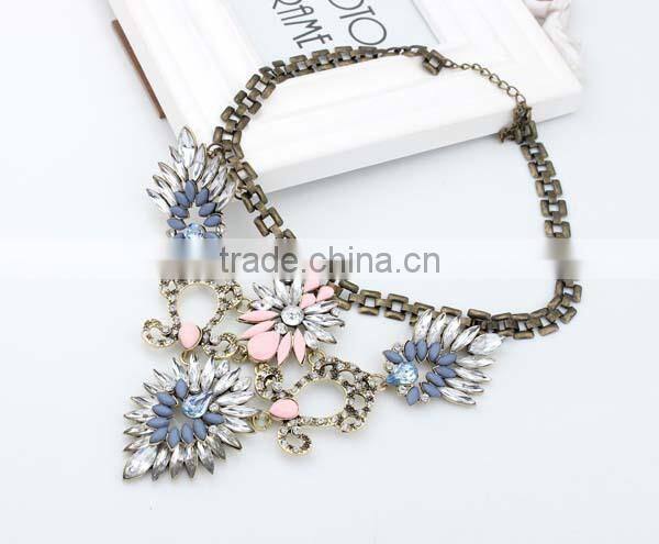 New Luxury Multicolor Flower Vintage Choker Collar Pendant Statement Necklace Women Fashion Necklaces for Women 2014