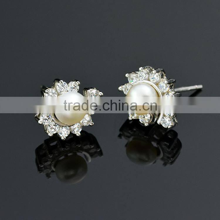 Hot sale 925 sterling silver freshwater pearl earrings with cheap price
