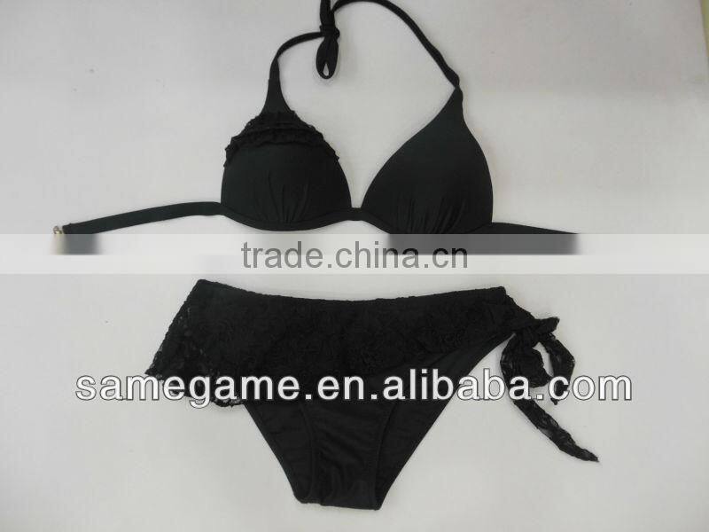 pictures of women in lace underwear