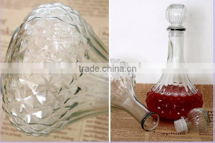 820ml clear unique shape glass bottle for sprint alcohol liquor