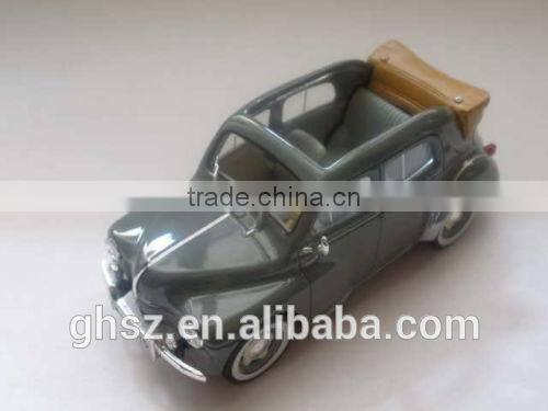 Guohao new cheap kids toys for 2015 super 1:43 4CH light inductive die cast car toy RC car