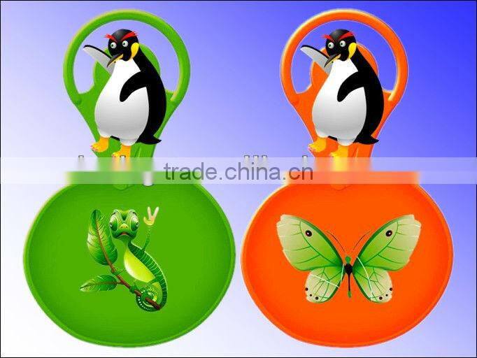 Cartoon embossed kids snow glider/plastic snow sled/snow sledge/Kids snow skis