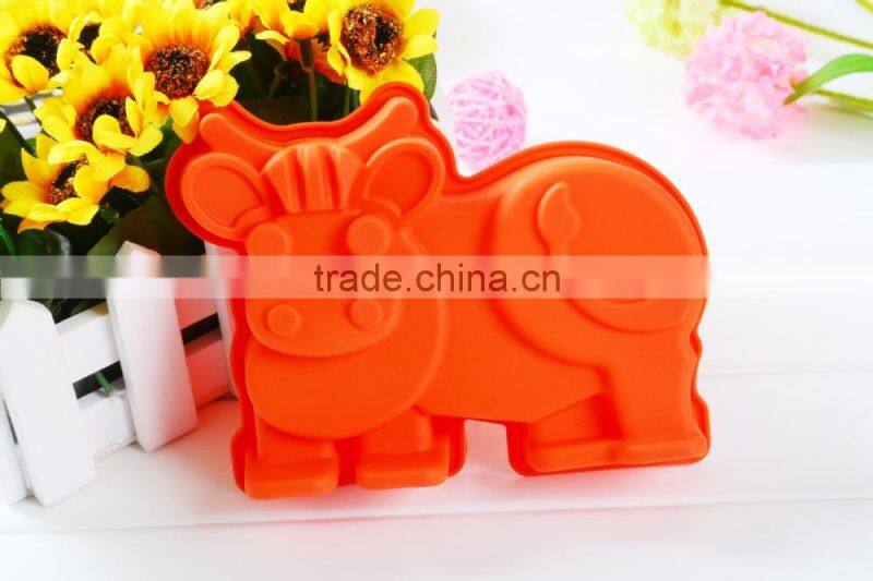 Lovely Cow Shape Silicone Cake Baking Pan Mold, baking supplies for cake decoration,baking mold