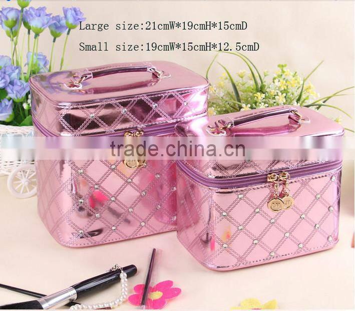 2015 new design and fashion cosmetic bag