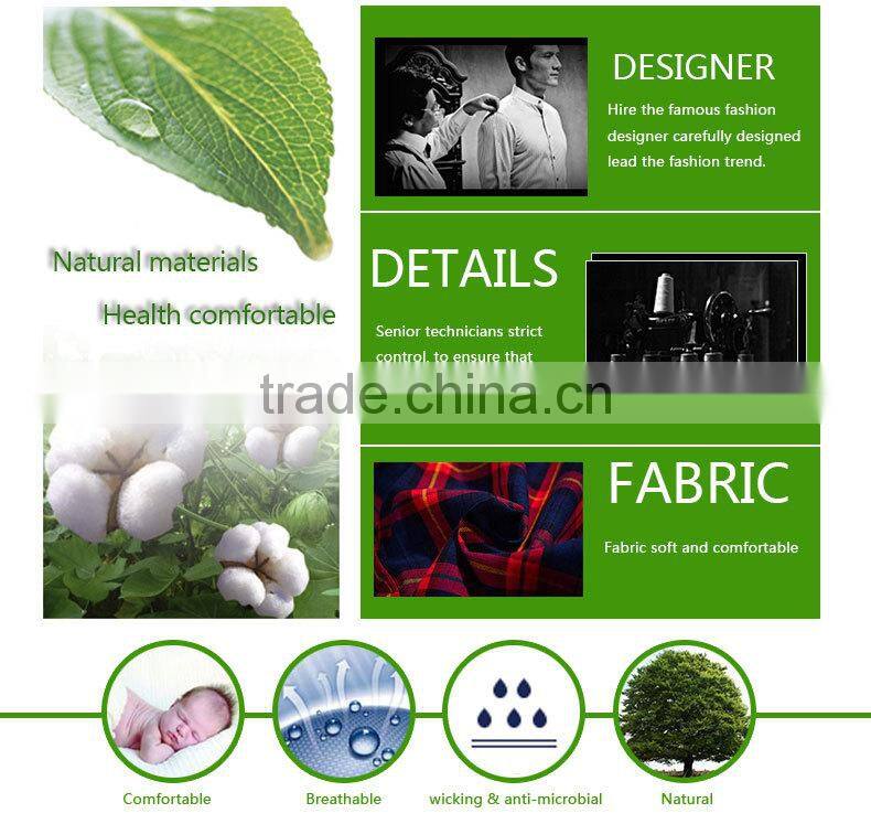 2017 latest flannel Autumn plaid mens shirtand two pockets with buttons