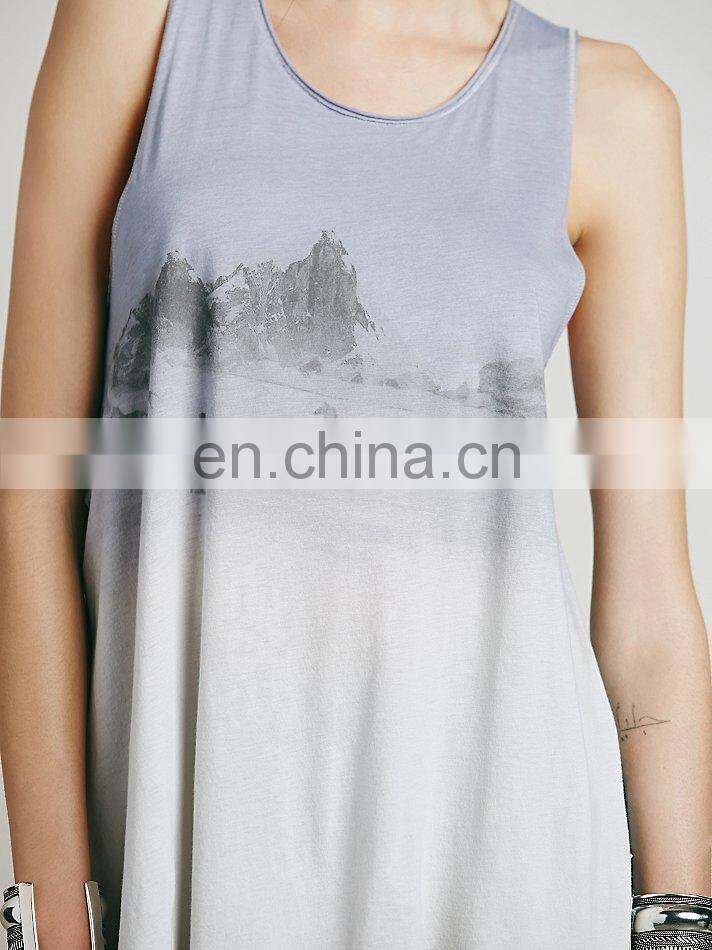 Round neck ladies print sleeveless t shirt, double slit tops