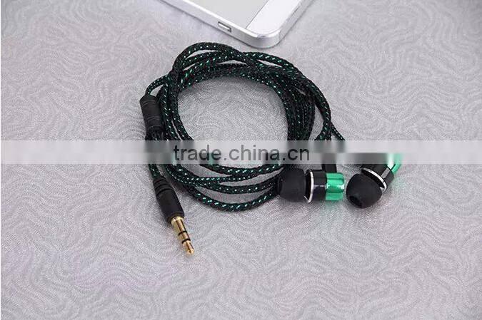 High Quality 3.5mm in-ear Earphone Headphone For Mobile Phone
