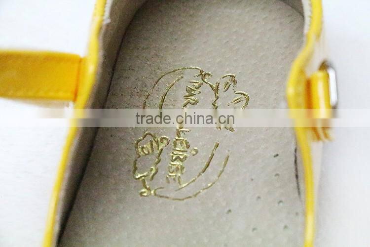 Branded experience supplier non slip color children healthy canvas shoe