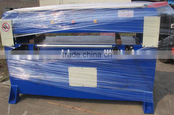 Precise Double Cylinders Four Columns Hydraulic Foam Die Cutting Machine