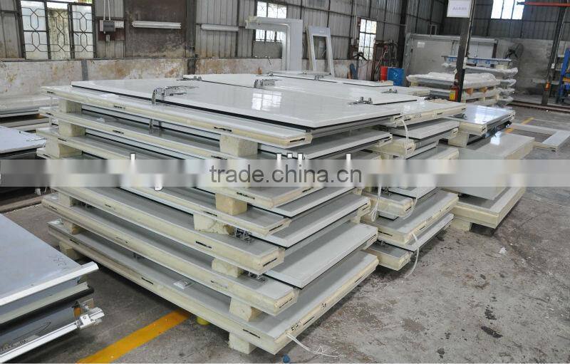 polyurethane insulation door with double handle for cold storage room