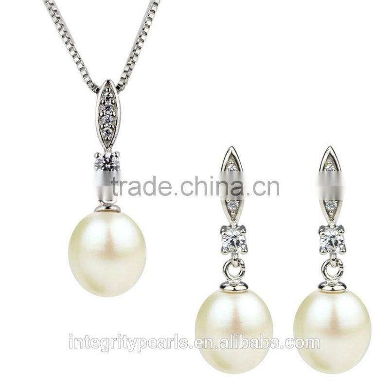 Fashion elegant nice design Natural Pearls 925 Sterling Silver pearl set For Women Gift