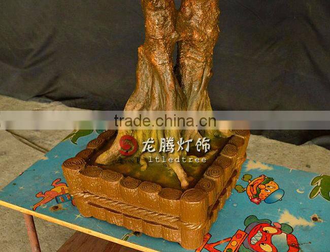 Indoor and outdoor decorative tree lighting