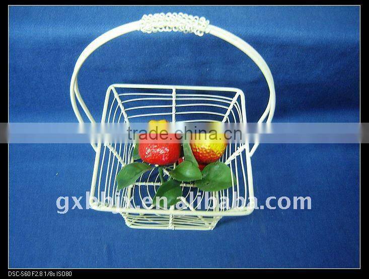Square creamywhite wire storage fruit&fry basket