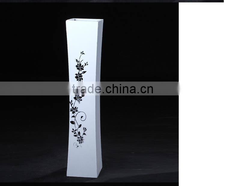 Delicate high grade solid wood single flower vase