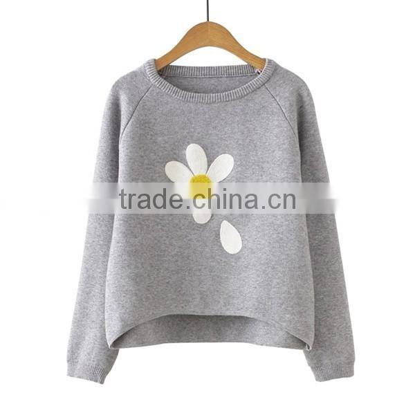 Latest Design Casual Women Grey Flower Print Raglan Sleeve Dip Hem Sweater Design For Women