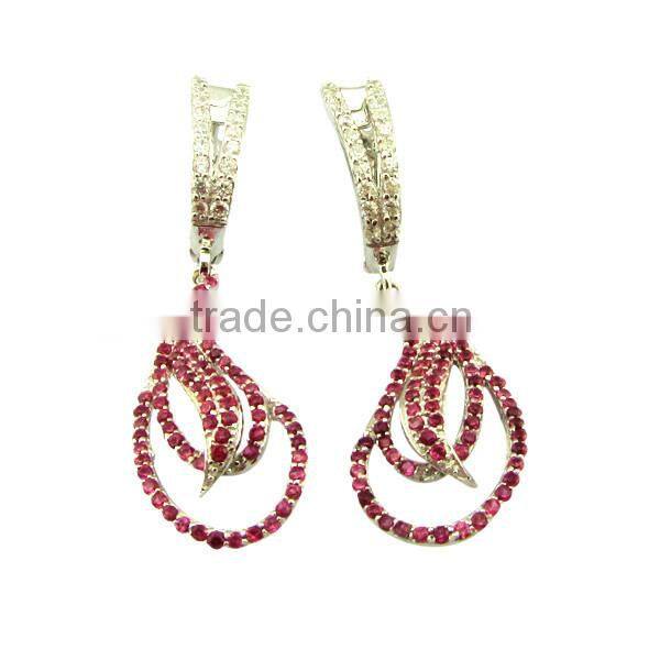 Leaf-shaped pendant sterling silver