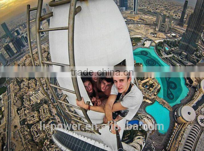 Intergrated foldable selfie timer monopod