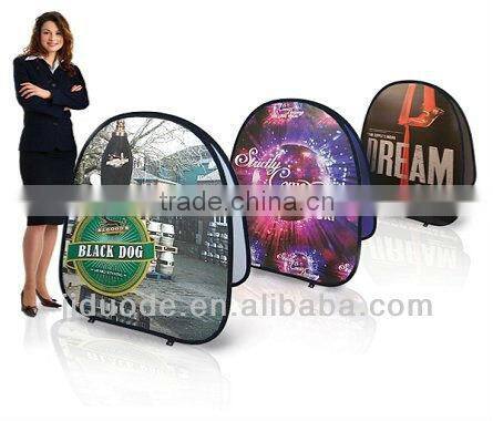 triangle pop up banner