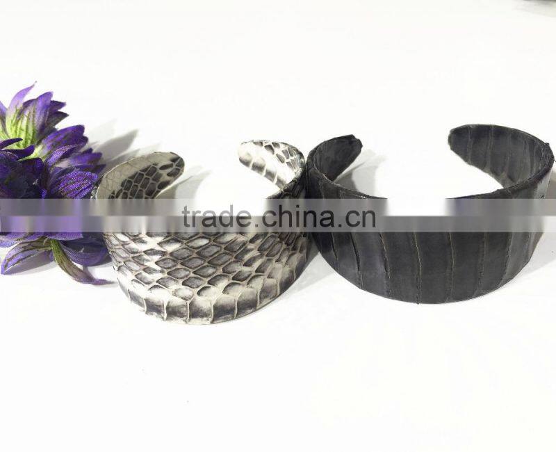 Unique New animal jewelry beautiful Real snake skin design cuff bangle