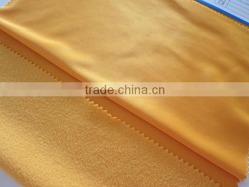 Bright warp knitted fabric for sportswear