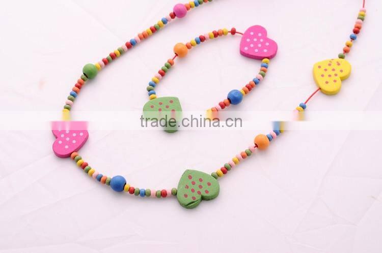>>>2016 YIWU T&J New Korean style kids candy color heart children fashion handmade beaded necklace bracelet jewelry set/