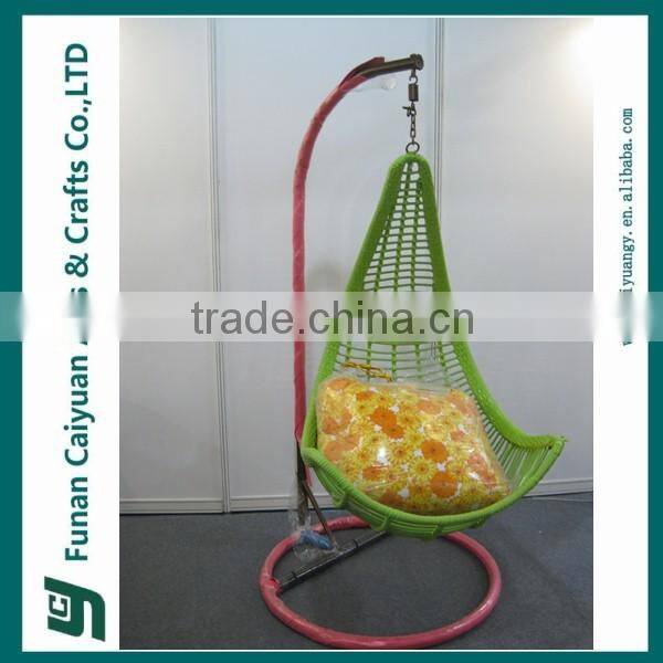 2014 new arrival PE rattan simple design leisure style hanging chair