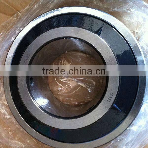 Cast iron square-flanged bearing unit UCF309