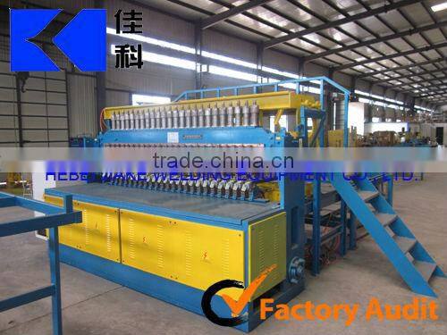 2016 Advanced sports ground welded mesh fence machine