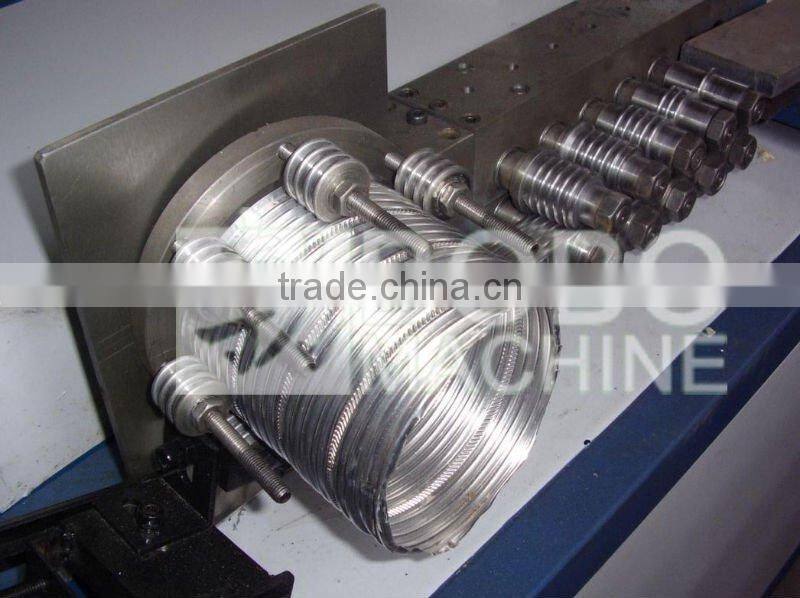 Pure aluminum foil flexible conduit forming machine