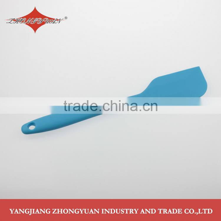 Hot selling food grade silicone scraper for kitchen utensil