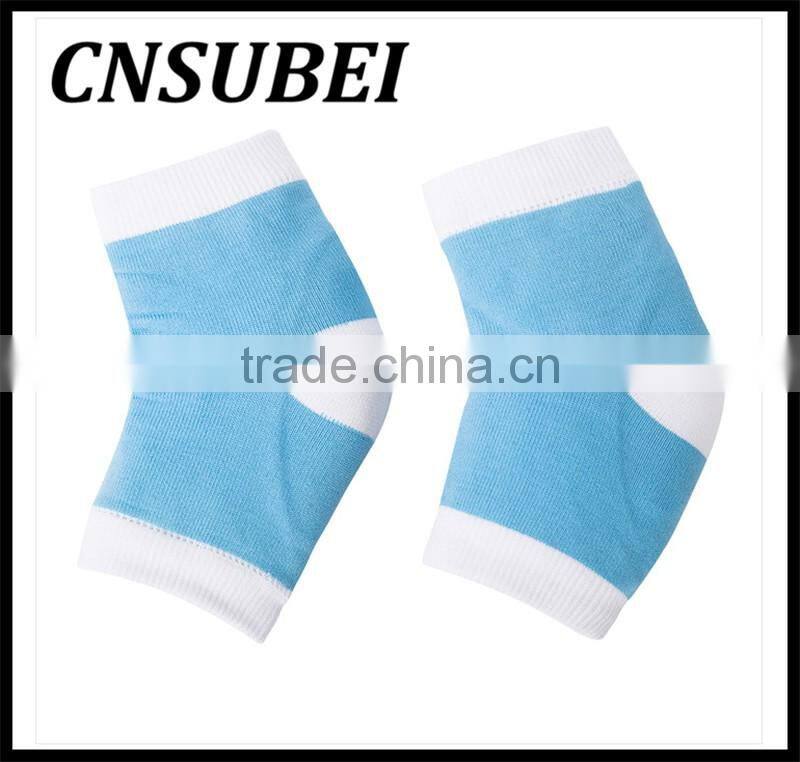 Gel foot moisture heel protector socks for foot care